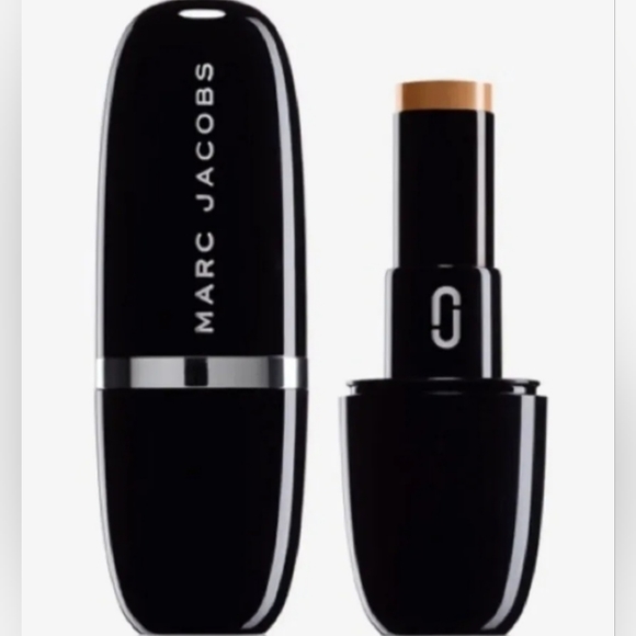 Marc Jacobs Accomplice Concealer & Touch-Up Stick (Deep 53) NIB - Picture 1 of 2